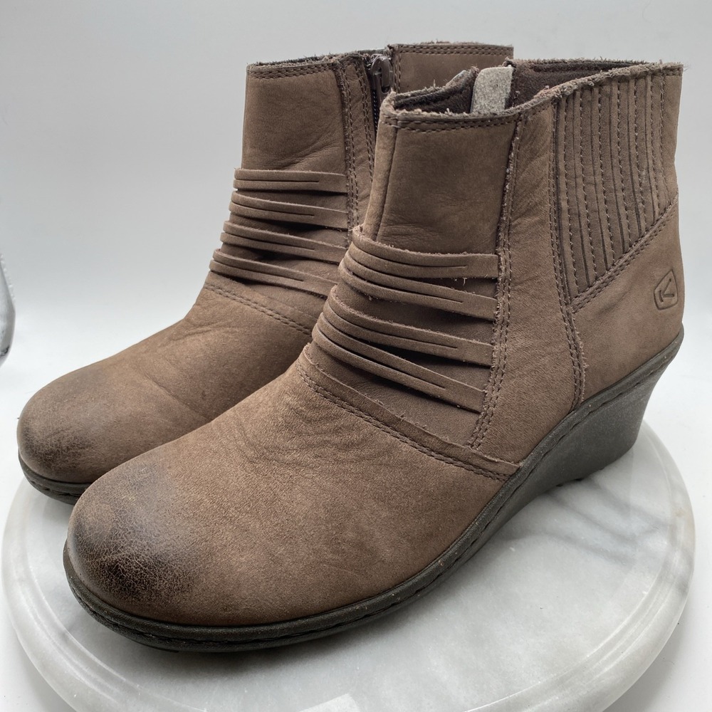 KEEN Women's Brown Leather Ankle Bootie Zip Pull On Wedge US 9 EU 39.5 1009376